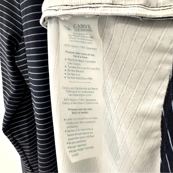 Navy Blue Carve sunshirt/rash guard - Picture 2 of 10